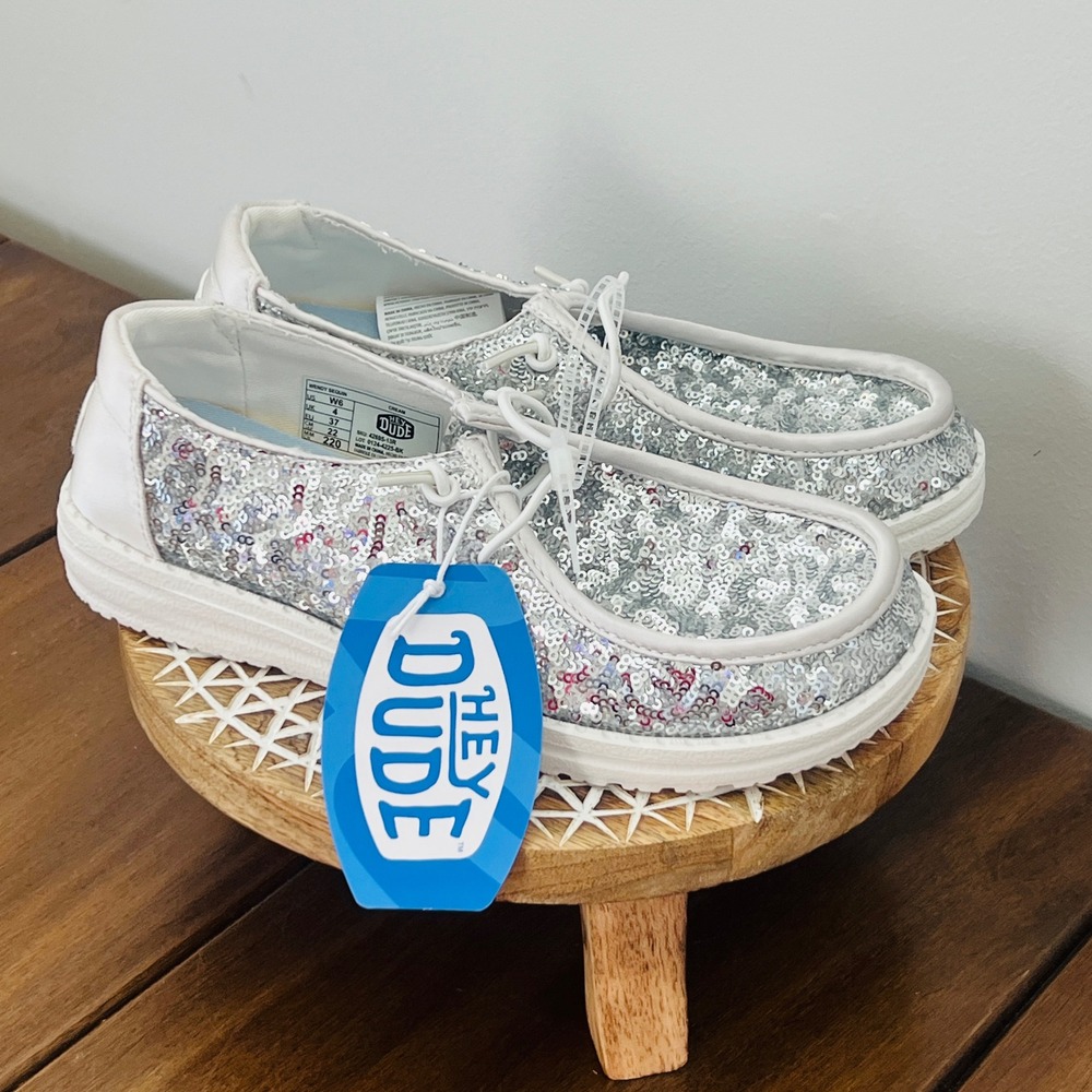 Hey Dude Wendy Sequin Cream Silver Sparkle Loafers Shoes 42695-13R Womens 6